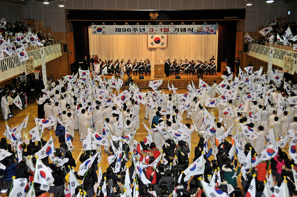 더블클릭을 하시면 이미지를 수정할 수 있습니다
